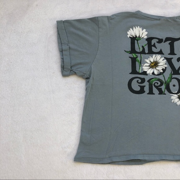 French Pastry, Let Love Grow Graphic Tee, Size XL - Picture 13 of 16